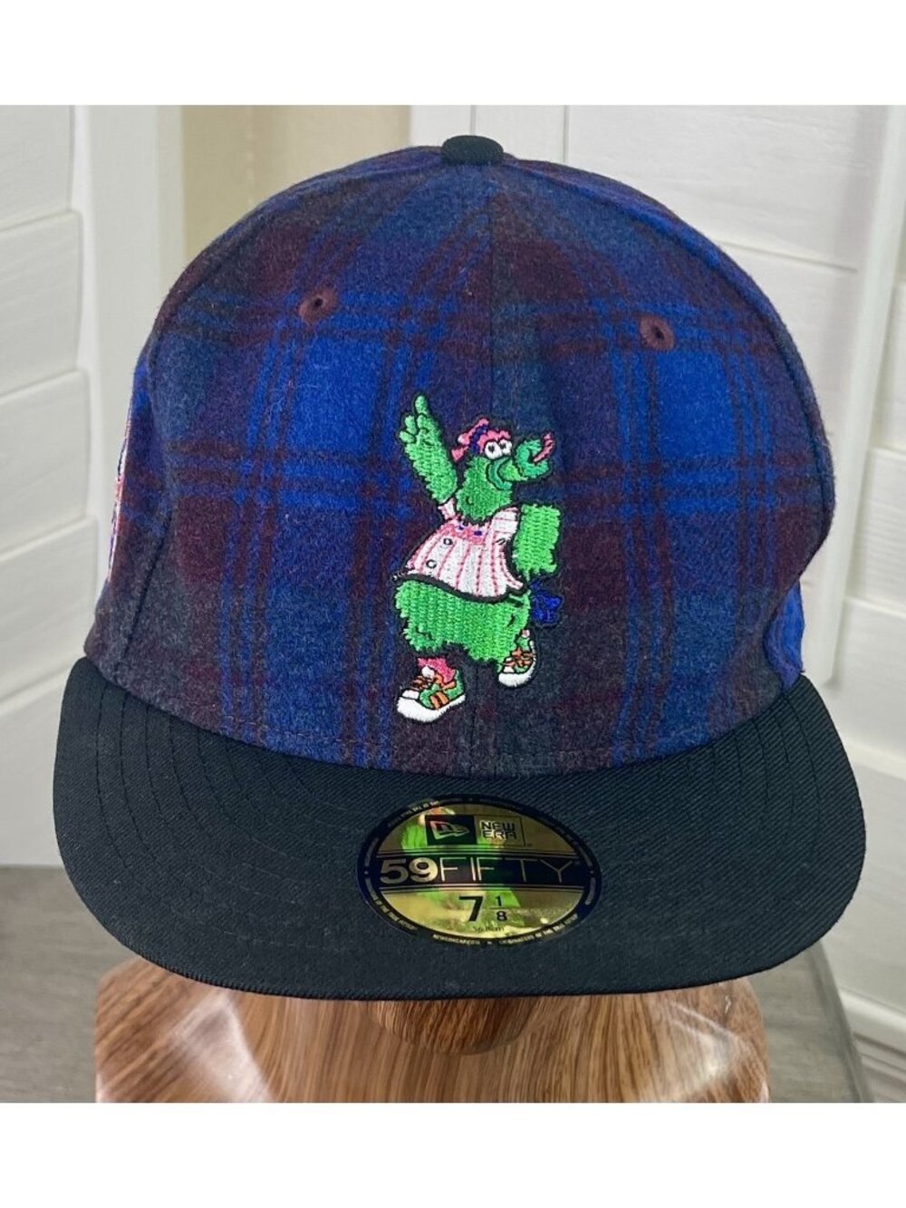 New Era 59Fifty MLB Philadelphia Phillies Mascot Plaid Fitted Hat - Size 7 1/8